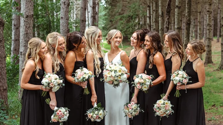 Friendship Quotes for June Weddings and Reunions