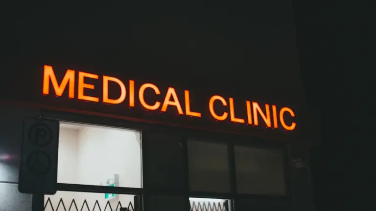 UK teenagers could get a routine MenB dose at 15