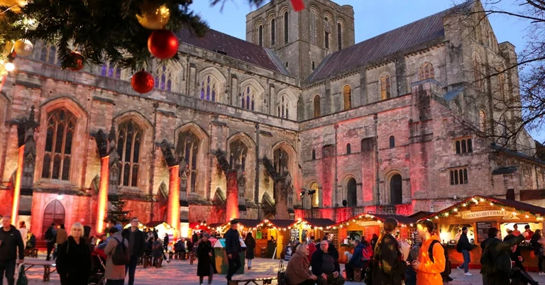 Winchester Cathedral Christmas Market 2026: Dates and Travel Tips