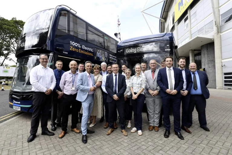 Hull commuters get quieter journeys as electric fleet grows