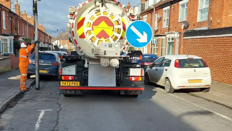 Lincolnshire drivers face parking bans for drain works