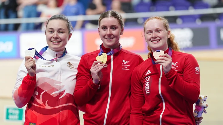 Loughborough stars lift five more Commonwealth medals