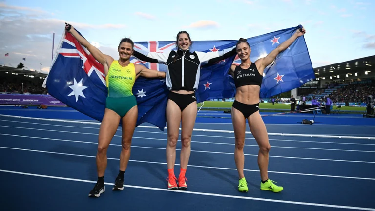 Loughborough stars lift five more Commonwealth medals