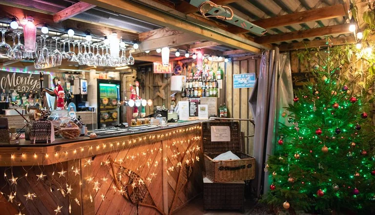 Ringwood’s Christmas Hits is guests-only on 24 December