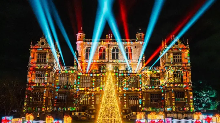 Nottingham’s Wollaton Winter Light Trail offers 10% discount