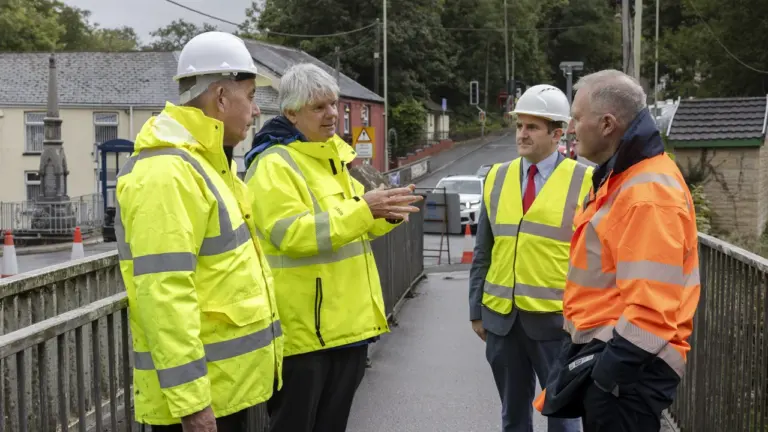 Blackmill bridge meeting sets out what Ogmore Valley drivers can expect